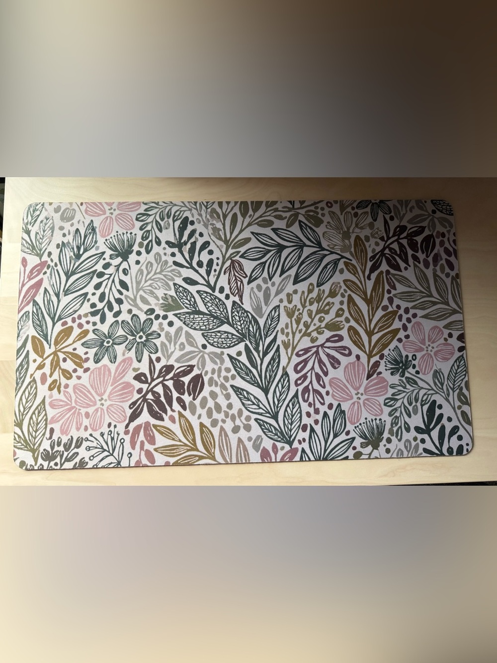 Floral desk mat